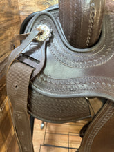 17" EDIX Oakley treeless Western saddle